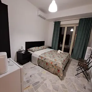 Penzion Goffredo Mameli House, Bari